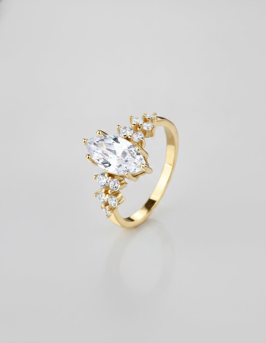 טבעת טריו רויאל – שלוש אבנים | ציפוי זהב 14K - JUL Jewelry